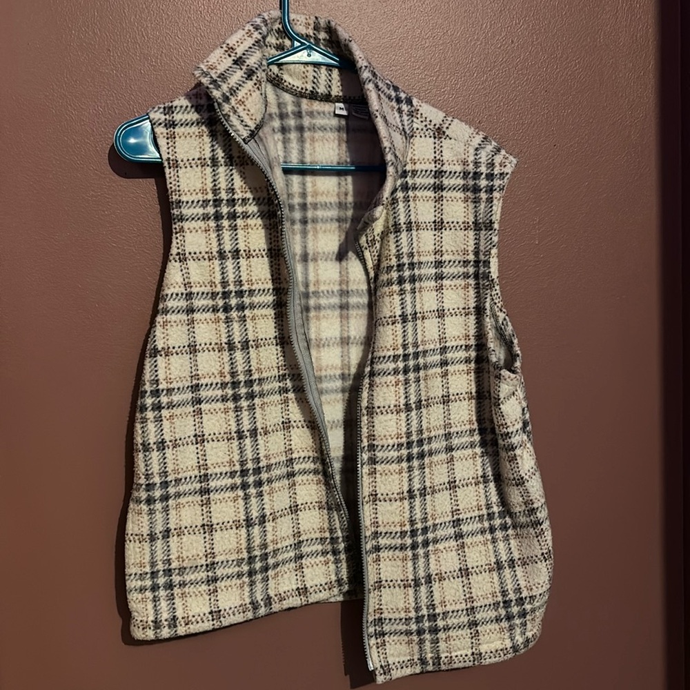 Flannel pattern vest